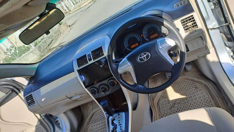 Toyota Corolla Altis 2013 SR full option 15