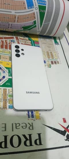 Samsung A32 complete box,