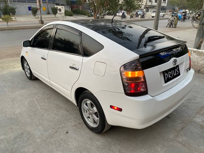 Toyota Prius 2010 5