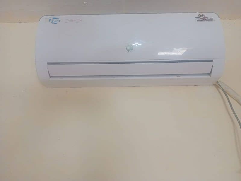 pel Ac split inverter heat and cooling good condition 1.5 ton 0