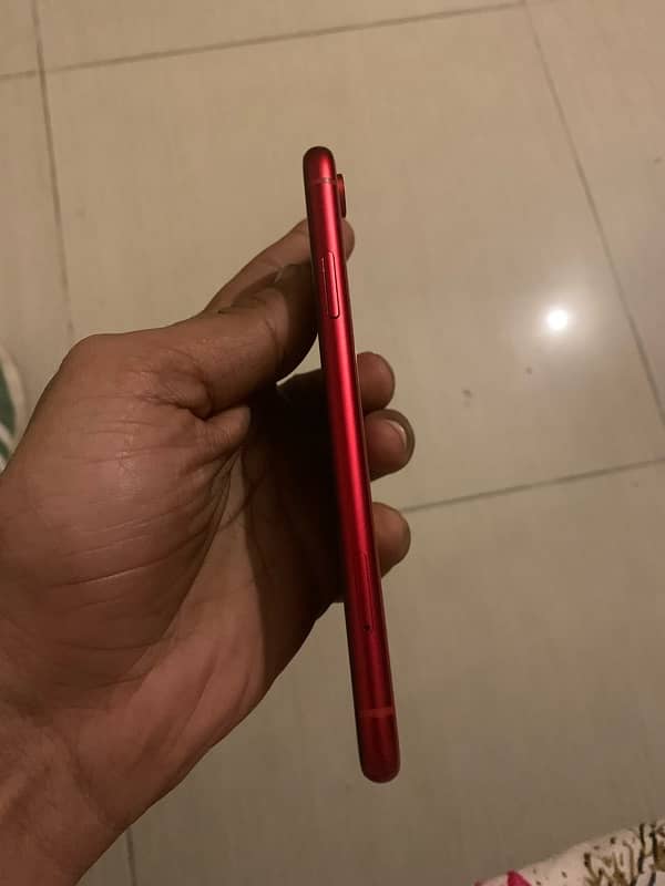 iphone XR 128 GB 3