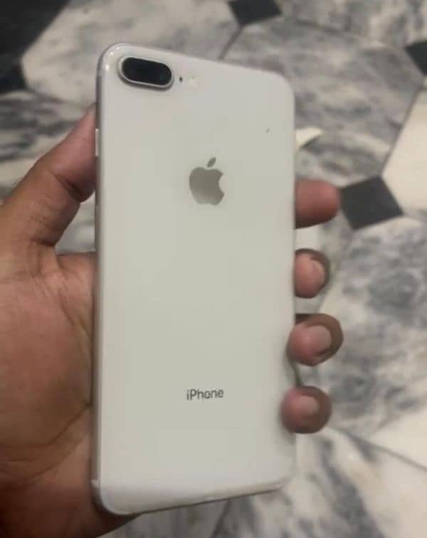 i phone 8 plus All ok Mobile ha Pta ha battery helt 84. Rate 38 hazar 1