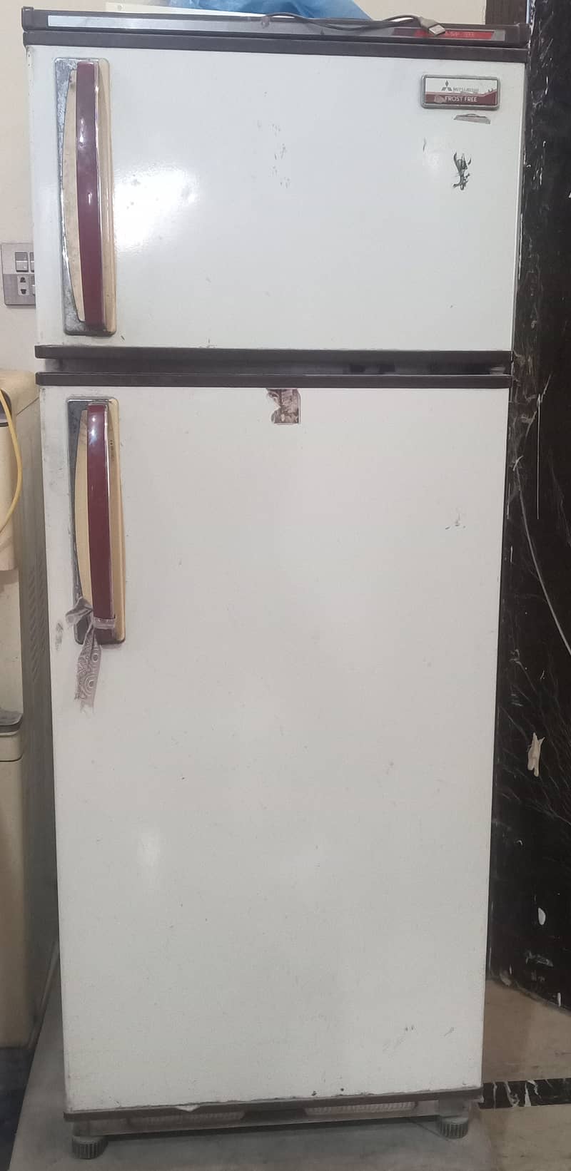 MITSUBISHI REFRIGERATOR USED CONDITION ALL OK 1