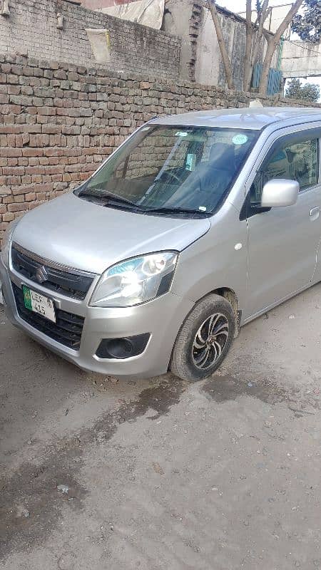 Suzuki Wagon R 2018 15