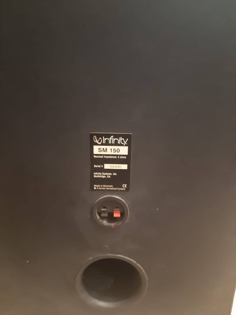 Infinity SM 150 speakers pair big full size black color with 15. . inc 3