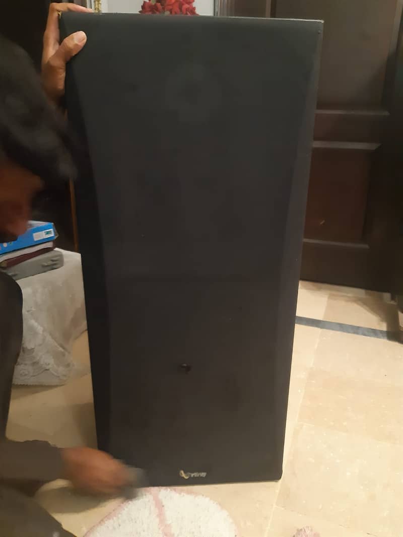 Infinity SM 150 speakers pair big full size black color with 15. . inc 4