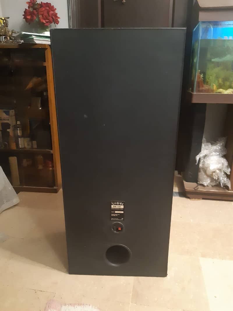 Infinity SM 150 speakers pair big full size black color with 15. . inc 11