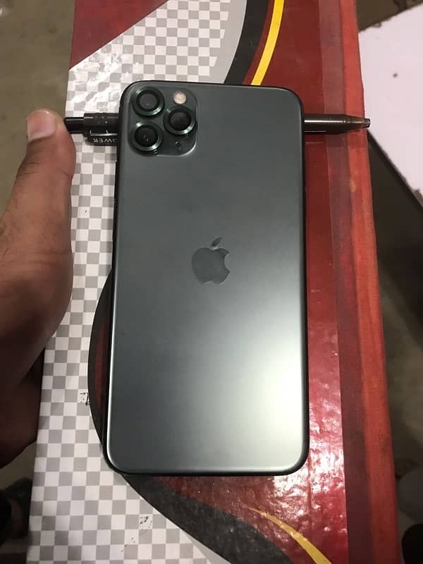 IPHONE 11pro max with 3pin original charger 1