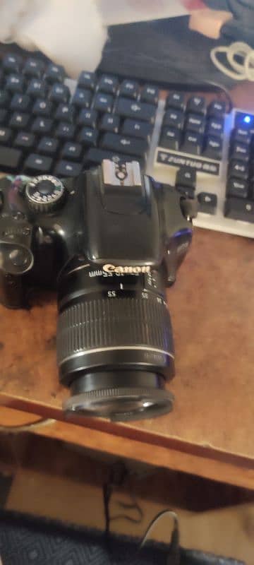 DSLR 550D used in one hard all ok with 64gb card orbattery or charger 2