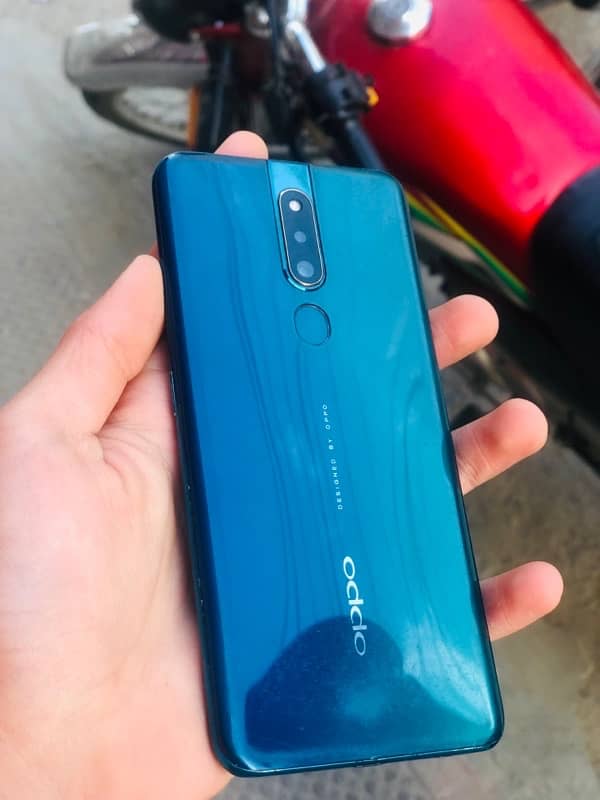 Oppo f11 pro Self used Condition 9by10 1