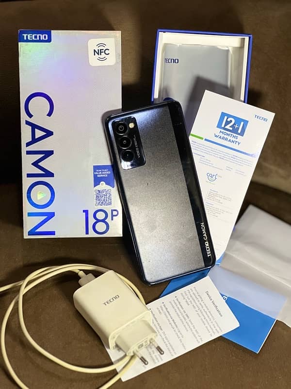 Tecno Camon 18p 10/10 complete Box 8/128 0