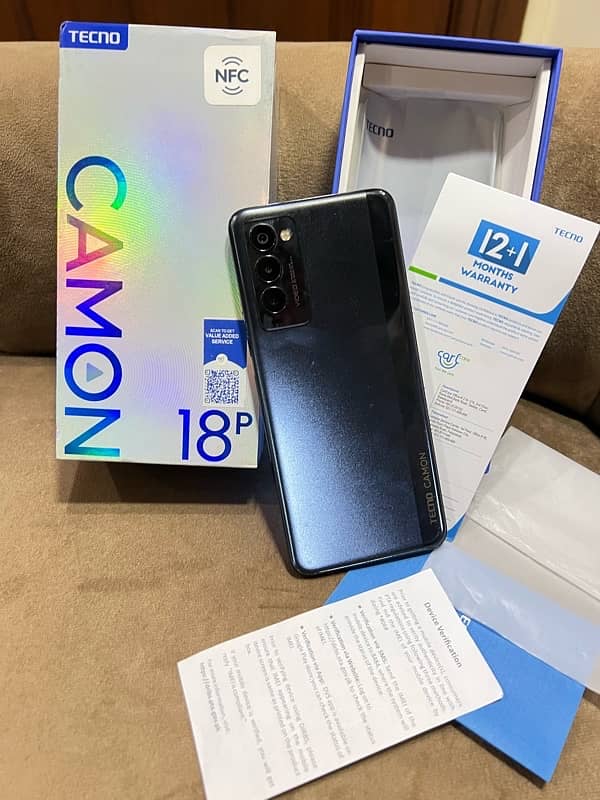 Tecno Camon 18p 10/10 complete Box 8/128 1