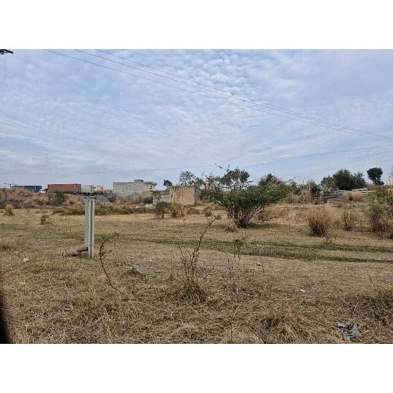 20 Kanal Industrial Land Available For Rent 10