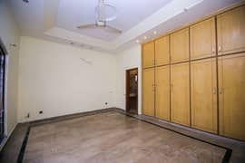 1 Kanal Upper Portion Like Brand New House For Rent in J Block Phase 5 DHA Lahore