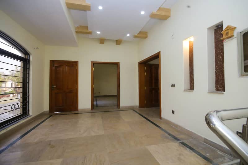 1 Kanal Upper Portion Like Brand New House For Rent in J Block Phase 5 DHA Lahore 1