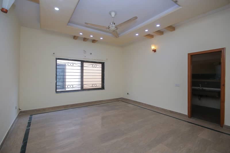 1 Kanal Upper Portion Like Brand New House For Rent in J Block Phase 5 DHA Lahore 9