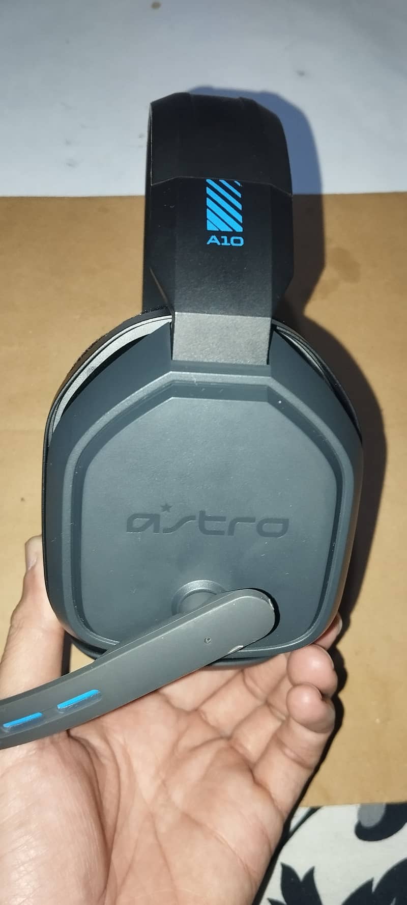 LOGITECH ASTRO A10 GAMING HEADPHONES 4