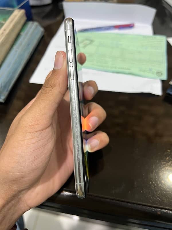 IPhone X Silver 256gb PTA approved With box 7