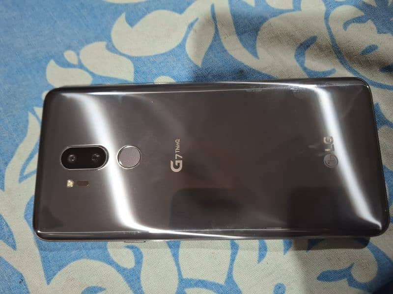 LG  G 7 THING ORIGNAL CONDITION 2