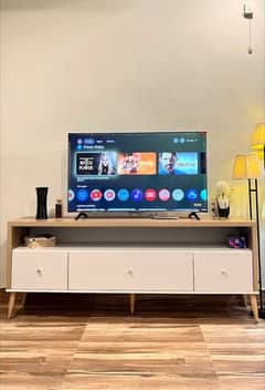 Tv rack/ LED Console