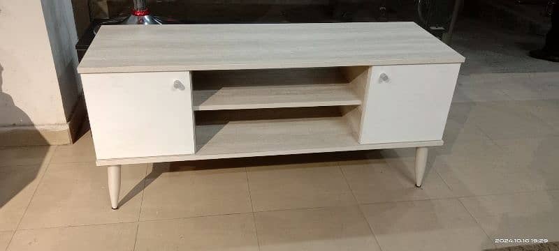 Tv rack/ LED Console 8