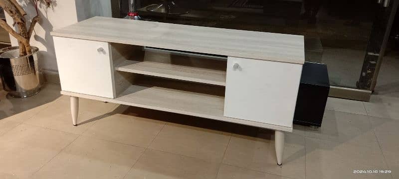 Tv rack/ LED Console 15