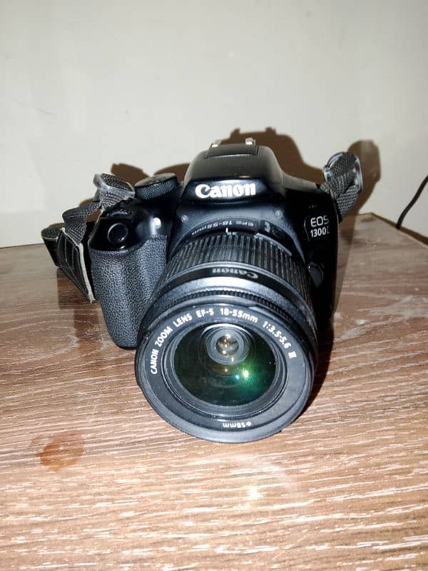 Canon 1300D 0