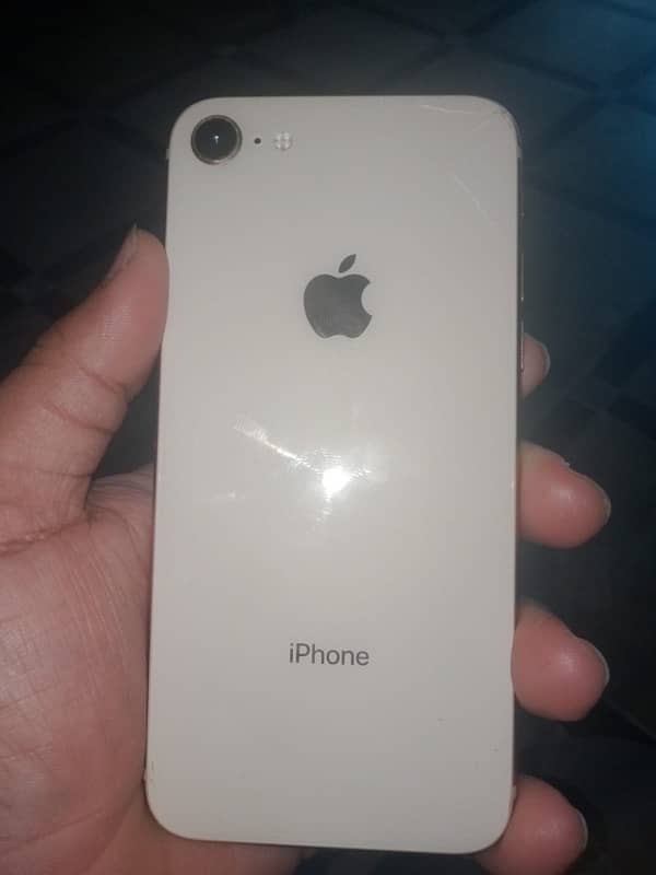 IPhone 8 Non PTA 1