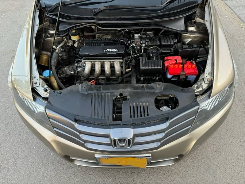 Honda City Aspire 2013 1.5 Automatic 10