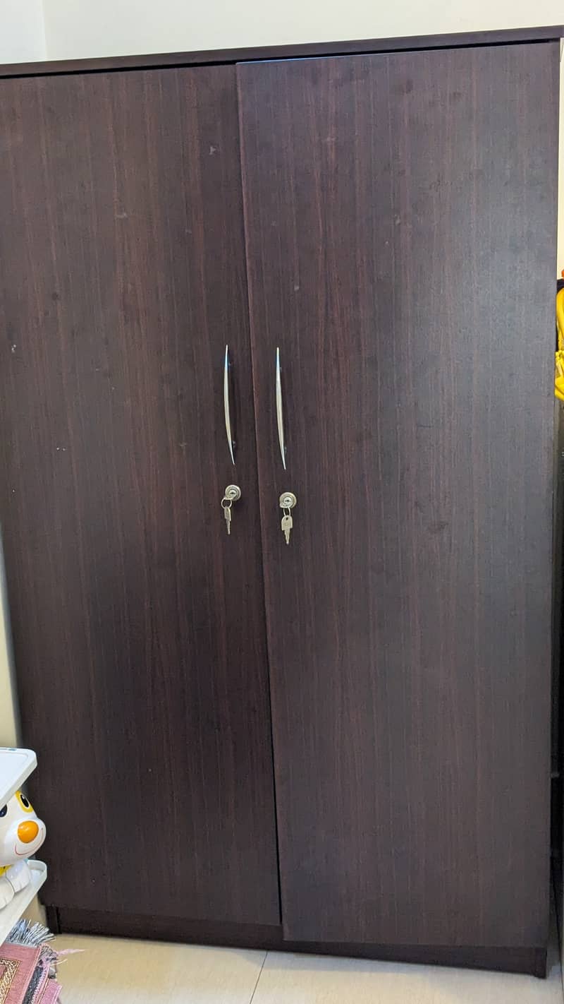 Cupboard in a good condition is for sale 0