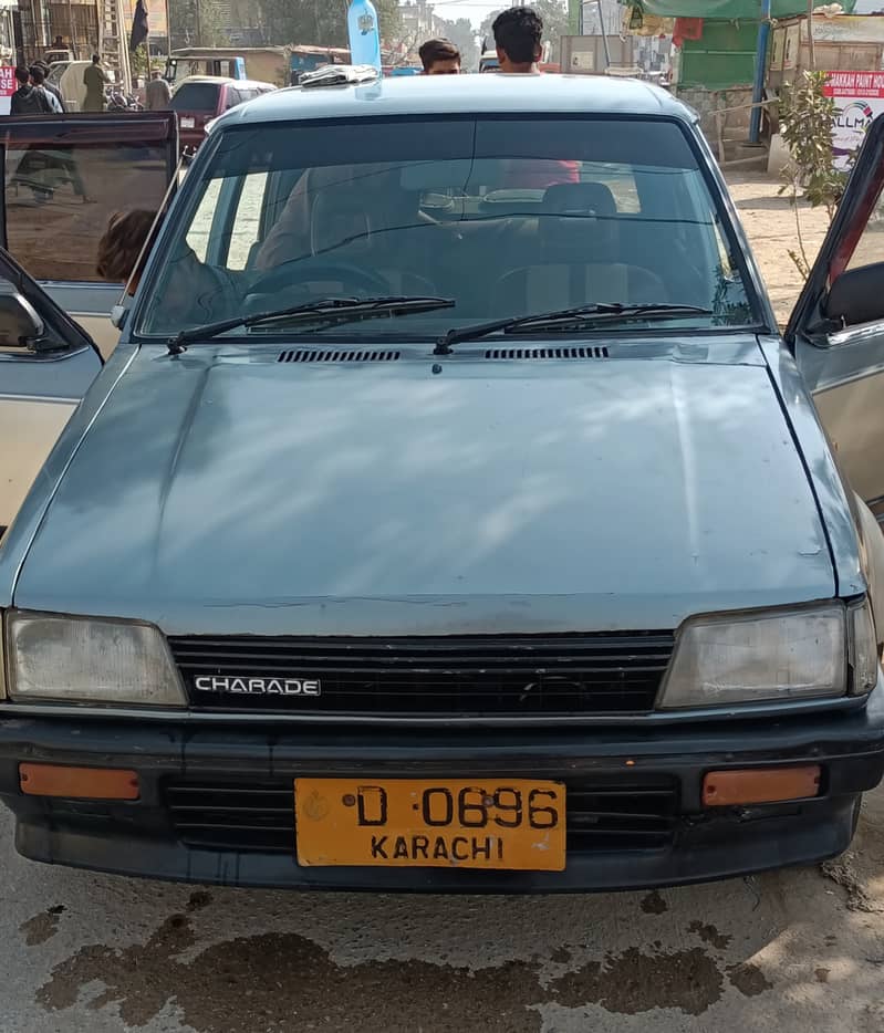 Daihatsu Charade 1985 0