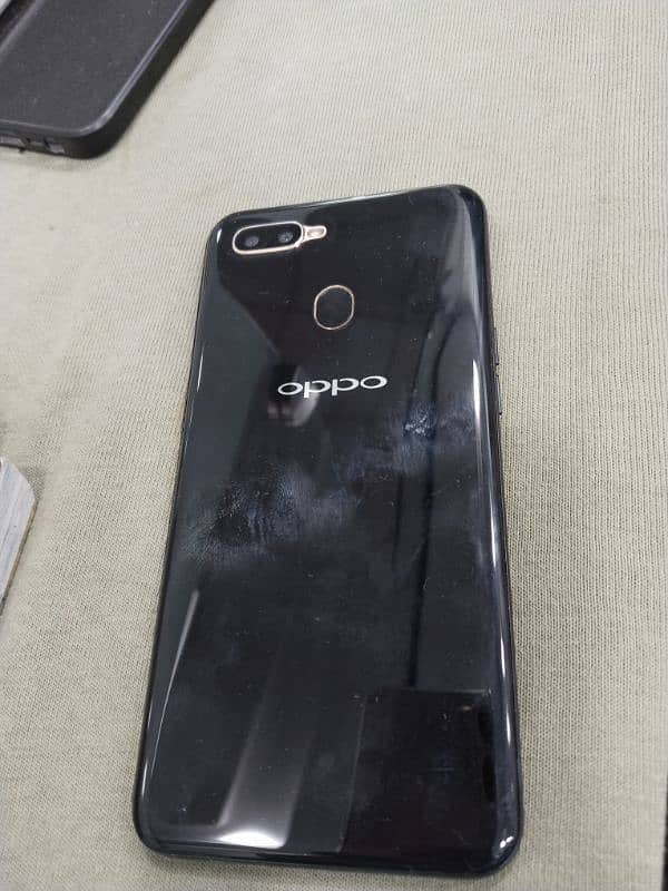 oppo a5s 2/32 0