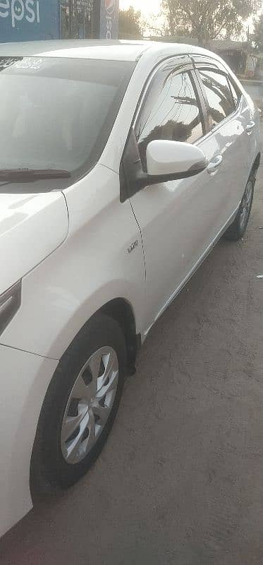 Toyota Corolla XLI 2015 (03086693800) 2