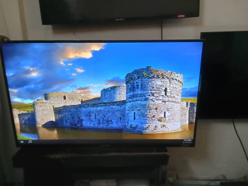 49" LCD Eco Star 0