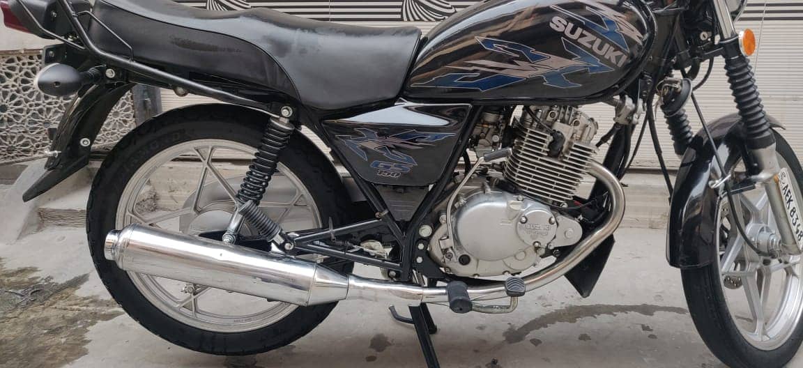 Suzuki GS 150 | Model 2021 | First Hand | First Owner | Lahore Number 11