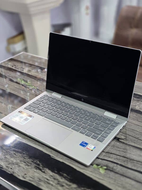 HP Envy 14  i5 13th Generation 9