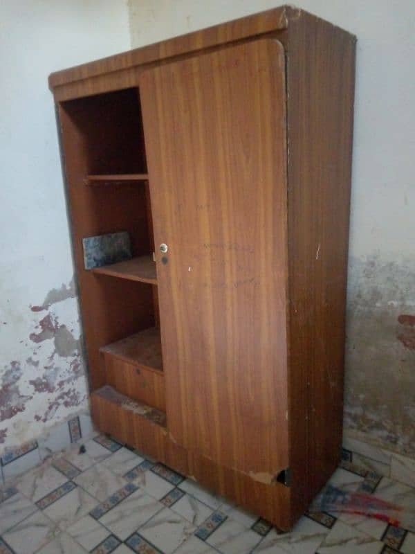 Wooden Almirah For Sale 2