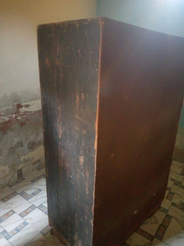 Wooden Almirah For Sale 6