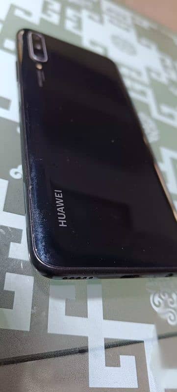 Huawei y9s 6/128 0