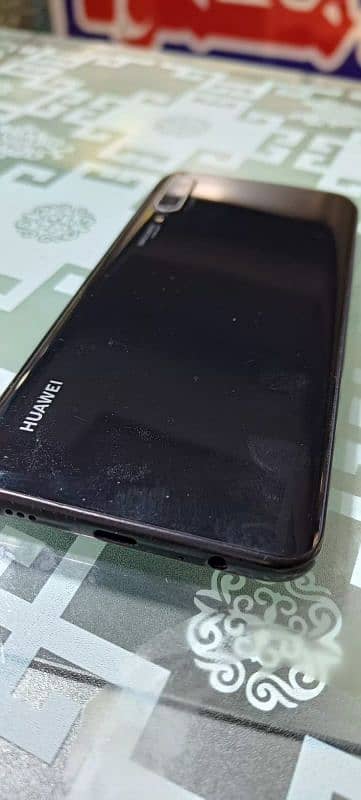 Huawei y9s 6/128 3