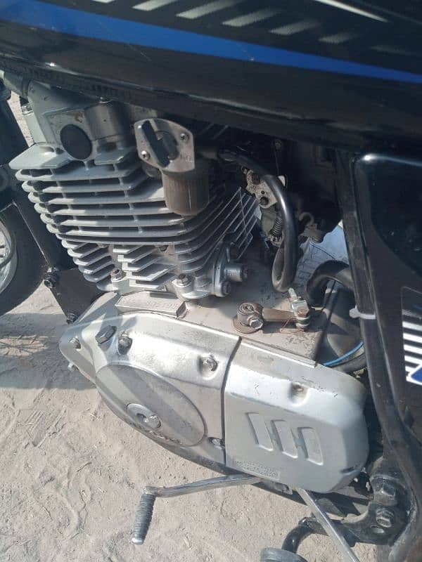 Suzuki GS 150, 2010 Model. 03268583212. 2