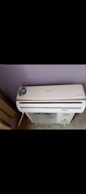 orient new condition Ac urgent for sale 3