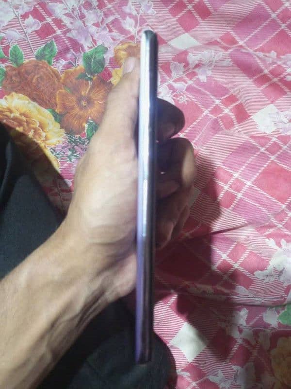 Oppo F 11 For Sale 3