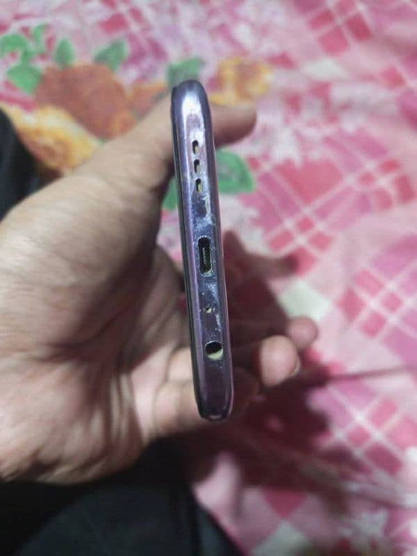 Oppo F 11 For Sale 4