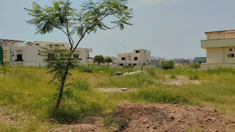 Second to Corner plot available for sale in Sector C DHA 5 7