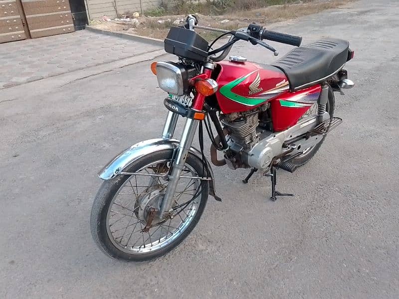 Honda CG 125 model 2014 03007242969 3