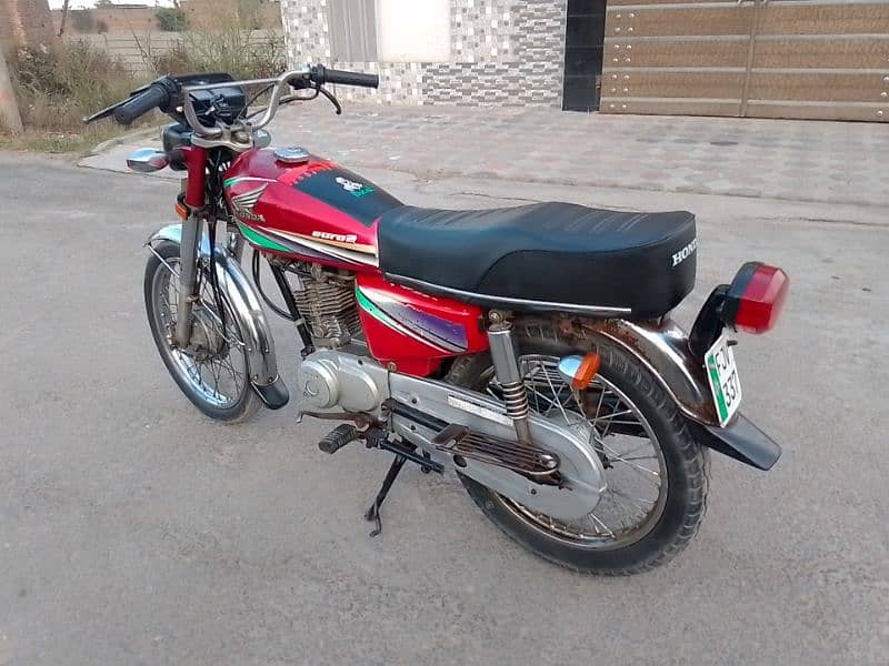 Honda CG 125 model 2014 03007242969 4