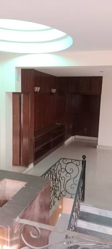 1 Kanal Beautiful Full House Available for Rent in X Block Phase 3 DHA Lahore 21