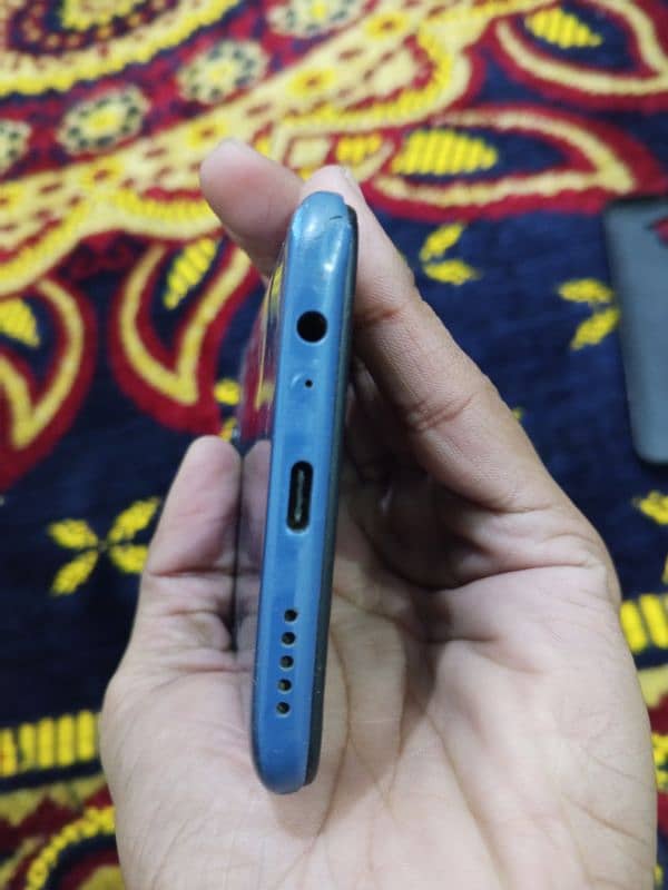 Redmi Note 9 With Box and Original Charger 2