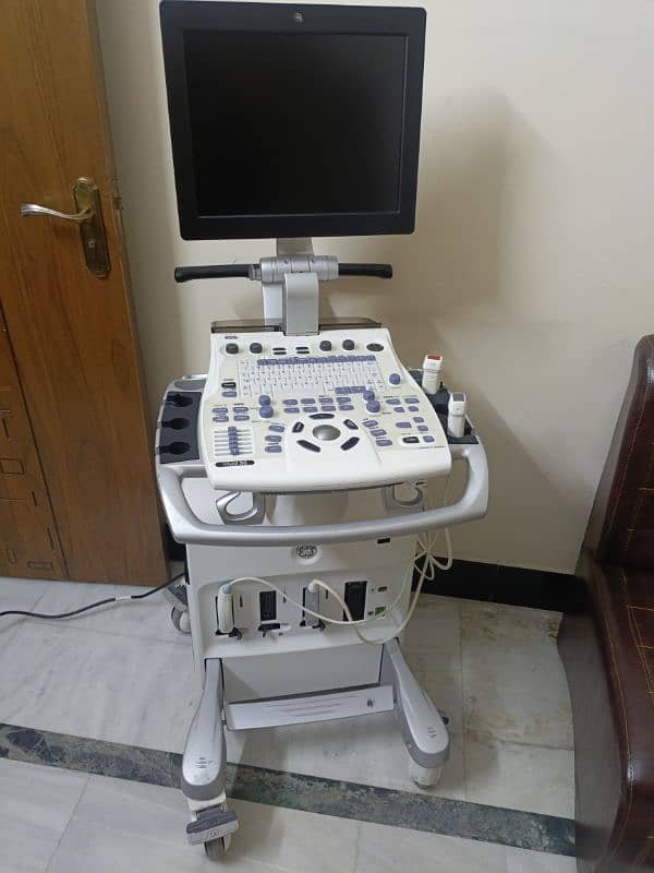 Ultrasound Machines 03125374849 1